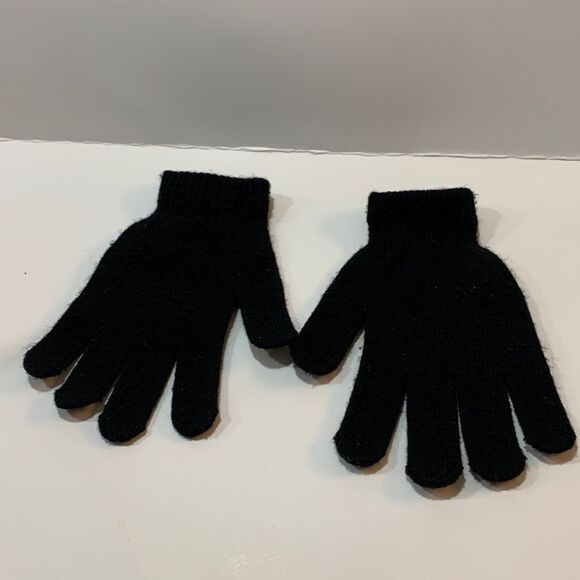 Soccer Ball Black White KNIT GLOVES Girls Boys - Picture 4 of 4